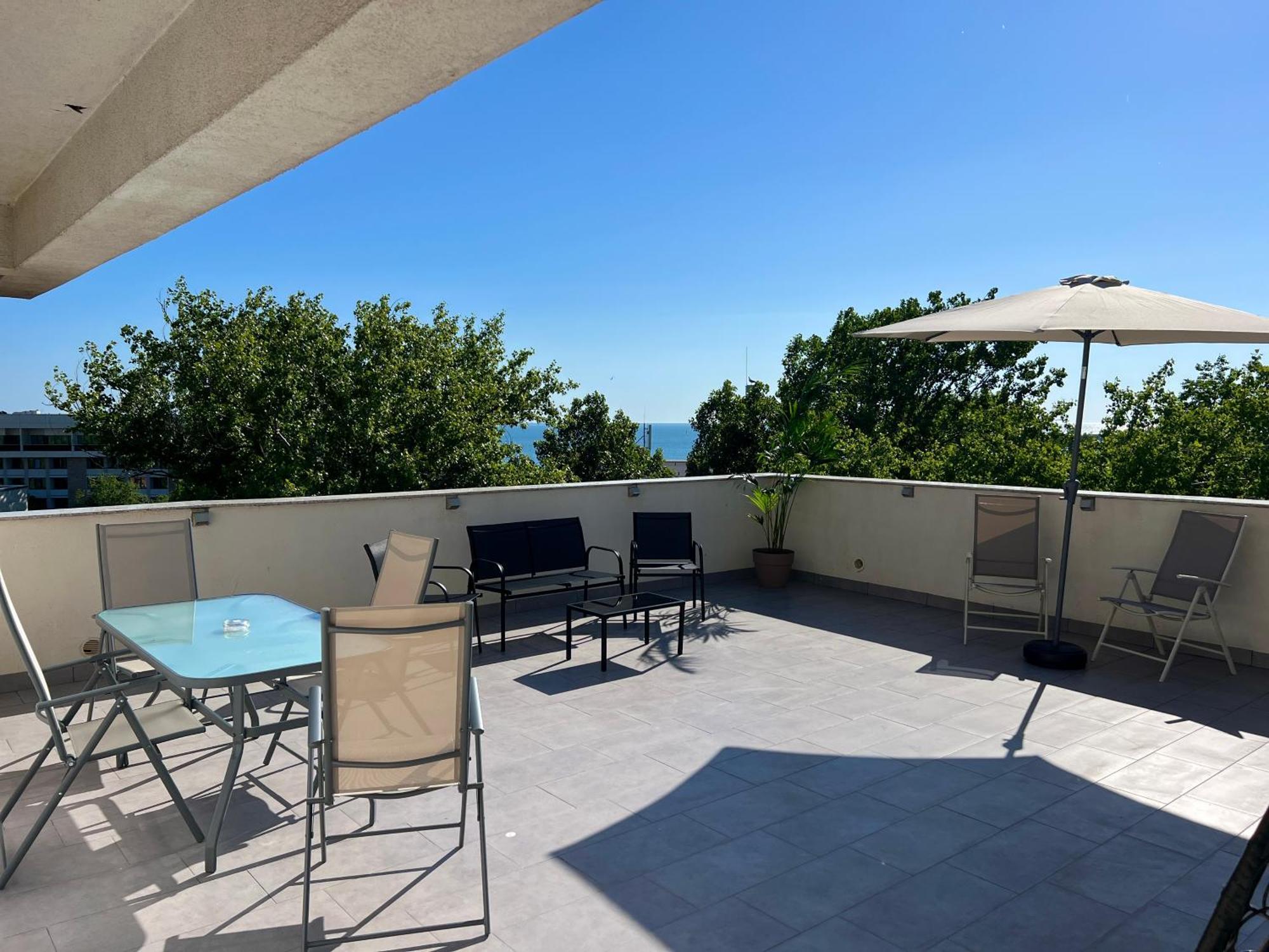 Coralia Luna Park Apartment *
