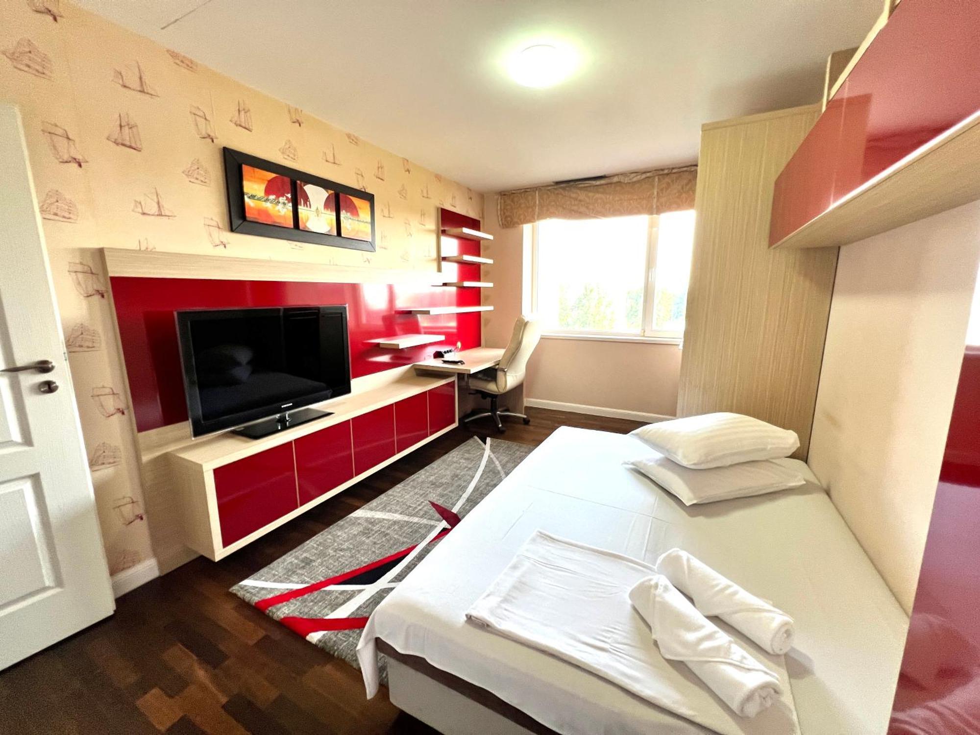 Apartment Coralia Luna Park Mamaia