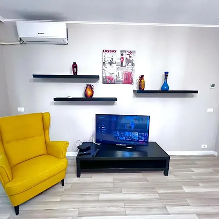 Coralia Luna Park Apartments Mamaia Exterior photo