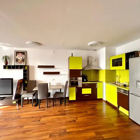 Coralia Luna Park Apartments Mamaia Exterior photo